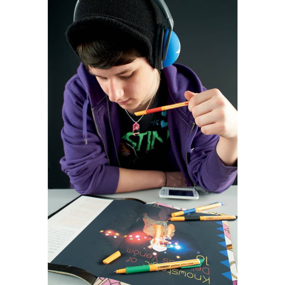 Gelschreiber pointVisco® Etui, 0,5 mm, sortiert, Etui mit 4 Stiften STABILO 1099/4 STABILO 1099/4 sortiert