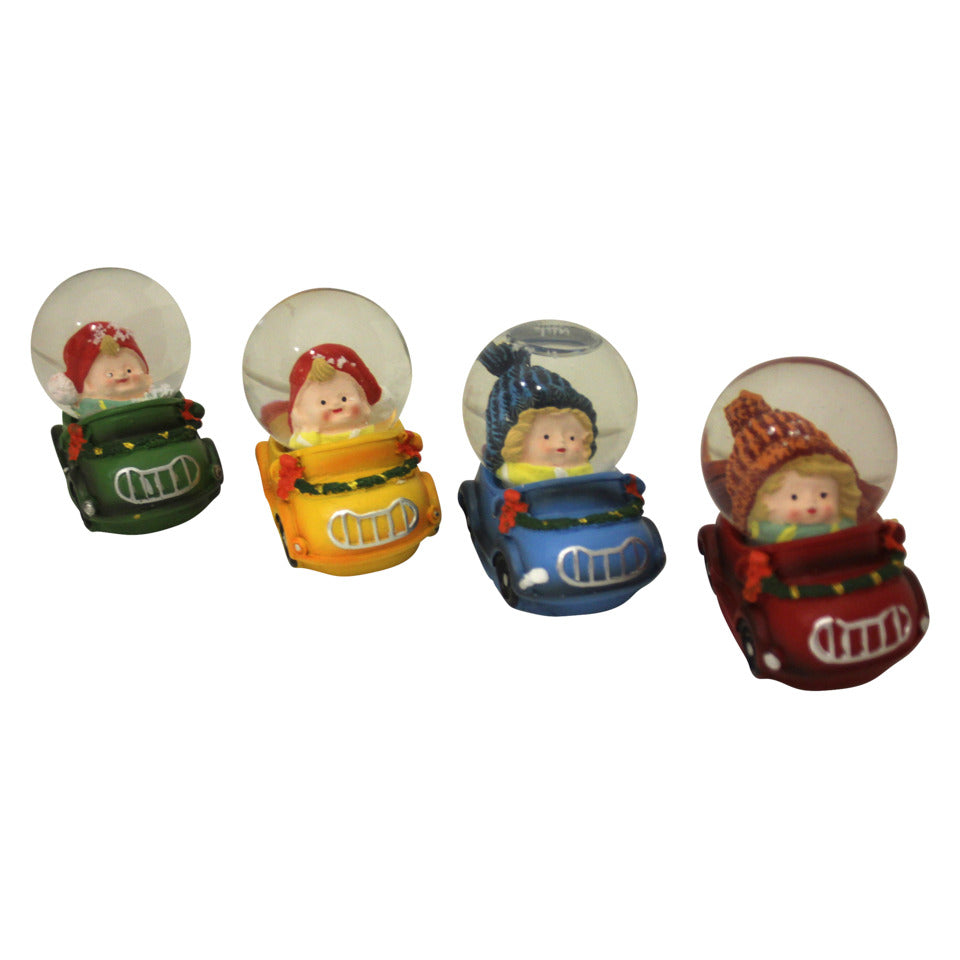 Weihnachtsschneekugel Auto LED, 5x7,5x7cm, sortiert  52864 52864 5x7,5x7cm