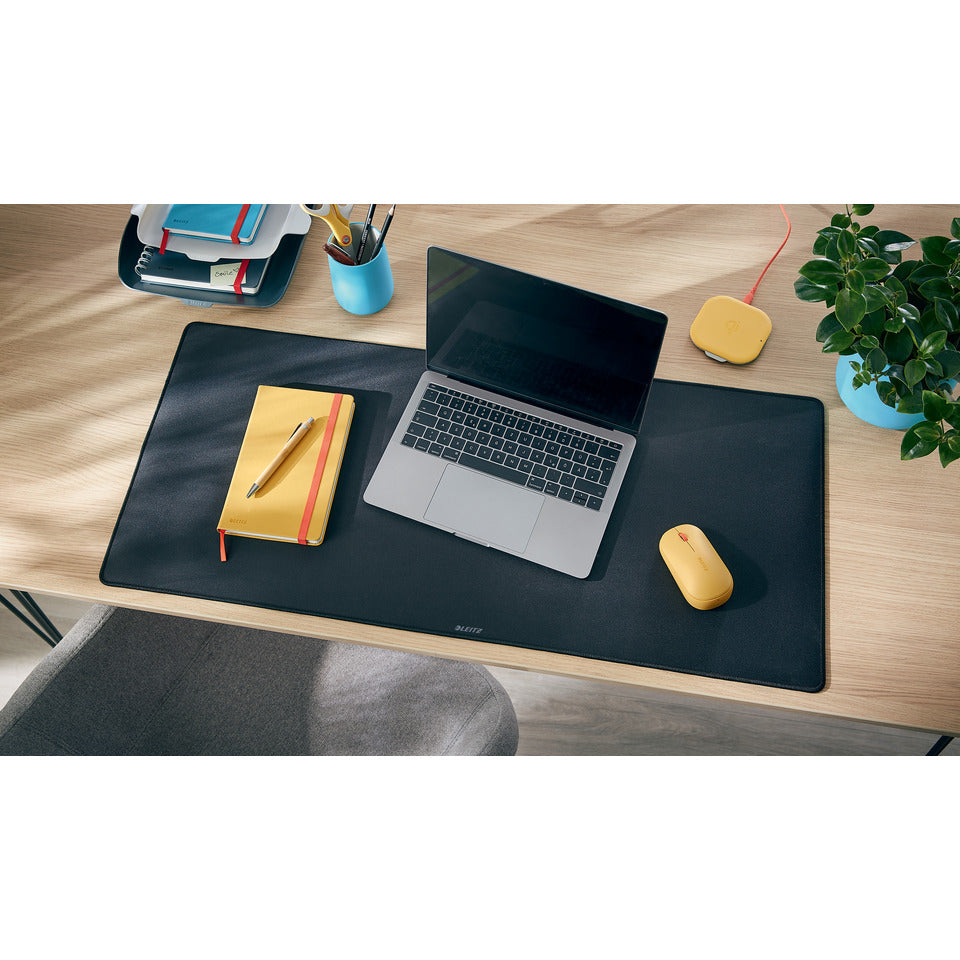 Schreibunterlage Cosy, 80 x 40 cm, PVC, grau LEITZ 5268-00-89 LEITZ 5268-00-89 COSY