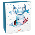 Geschenktragetasche Schulanfang Delfin, 21 x 18 x 8 cm BRAUN+COMPANY 1502-25452 BRAUN+COMPANY 1502-25452 21x18x8cm