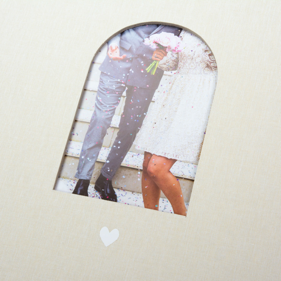 Foto-/Hochzeitsbuch Herzensmoment, 30 x 31 cm, 60 Seiten, beige GOLDBUCH 08 045 GOLDBUCH 08 045 30x31cm
