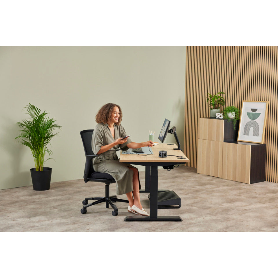 Steckdosenleiste Power Cube, 3-fach, 1 x USB-A, 2 x USB-C, schwarz FELLOWES 100137167